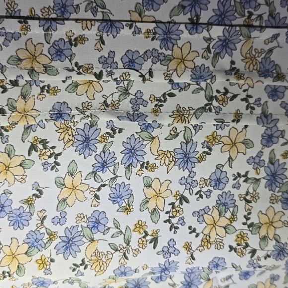 Allegra K XL ruffle neck flutter sleeve floral top - Picture 3 of 6